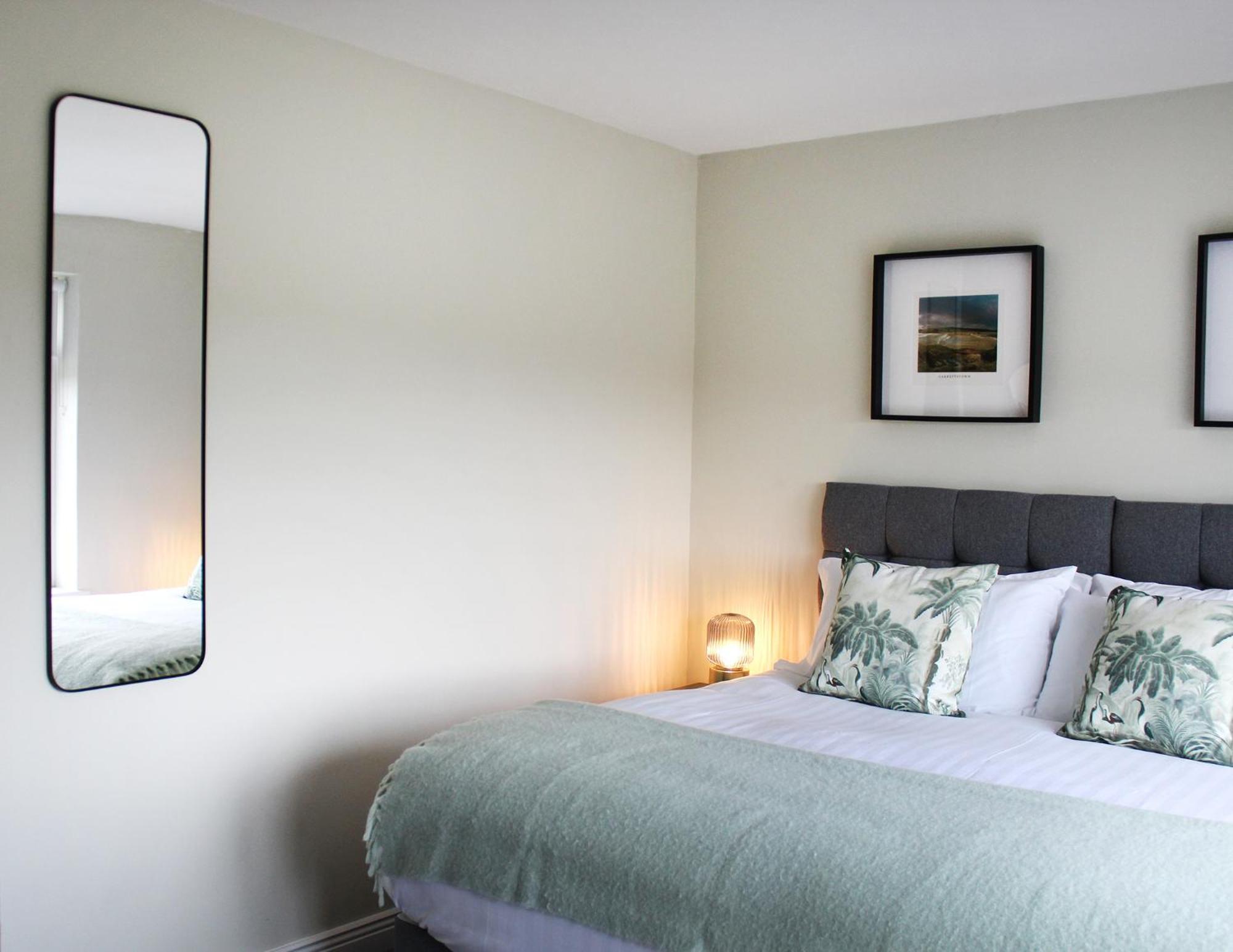 Hotel The Blue Horizon Laherne Hill Habitación foto